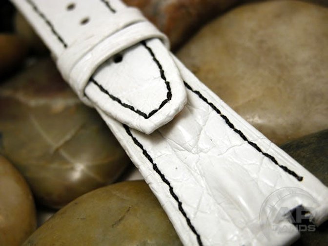 Particolare Capolavoro White Hornback Crocodile Audemars Piguet Royal Oak Offshore