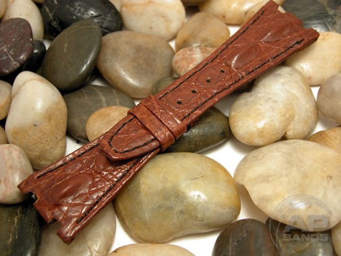 Particolare Capolavoro Chocolate Hornback Crocodile Audemars Piguet Royal Oak Offshore