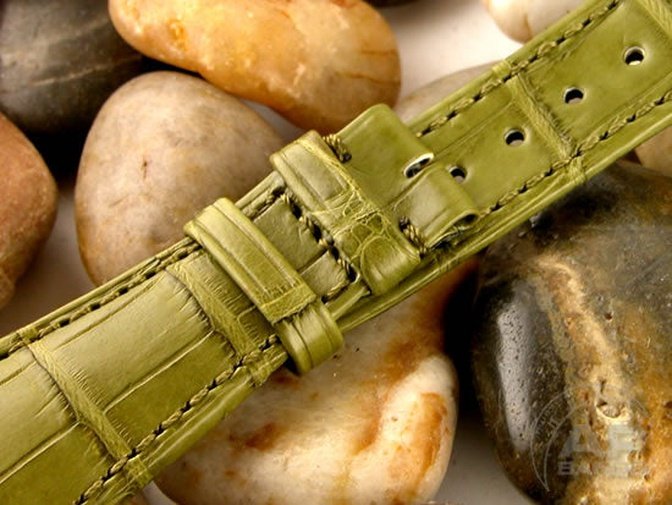 Capolavoro Military Green Alligator Strap For Audemars Piguet Royal Oak Offshore