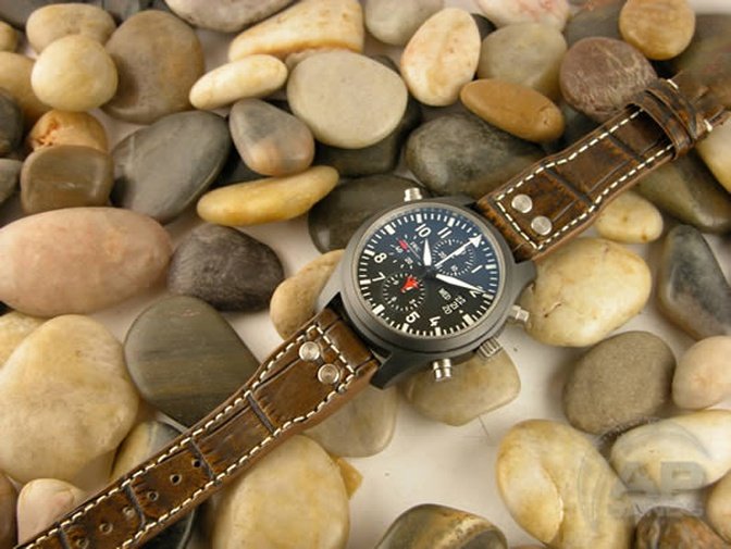 Prototipo Capolavoro Vintage Chocolate Rub Alligator Deployant Strap For IWC Big Pilot, Stowa, Debau